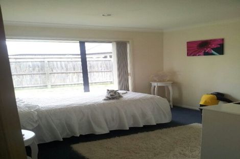 Photo of property in 50 Puhara Avenue, Parklands, Christchurch, 8083