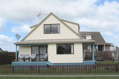 Photo of property in 298a Papamoa Beach Road, Papamoa Beach, Papamoa, 3118