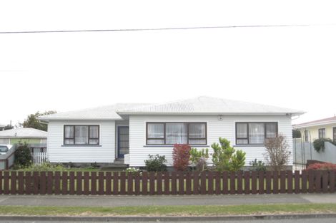 Photo of property in 12 Richmond Street, Maraenui, Napier, 4110