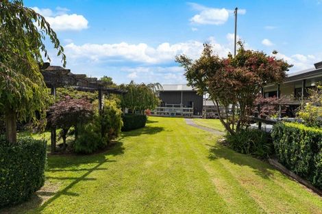 Photo of property in 2 Tavarnya Way, Patumahoe, Pukekohe, 2679