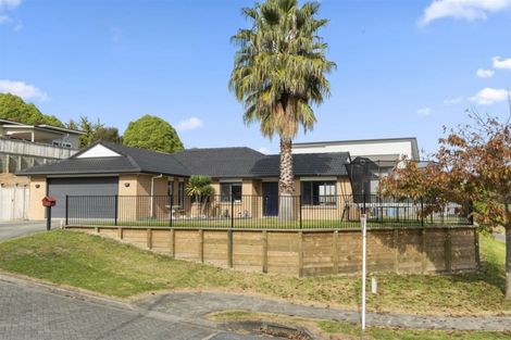 Photo of property in 2 Danny Place, Pyes Pa, Tauranga, 3112