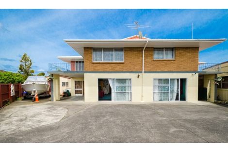 Photo of property in 46 Matuhi Rise, Henderson, Auckland, 0612