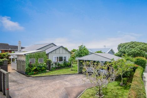 Photo of property in 4 Powell Street, Avondale, Auckland, 1026