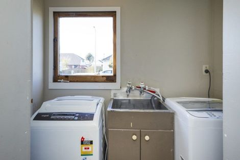 Photo of property in 17 Douglas Street, West End, Palmerston North, 4412