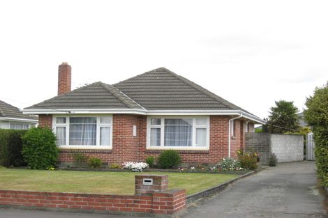 Photo of property in 59 Charlcott Street, Burnside, Christchurch, 8053