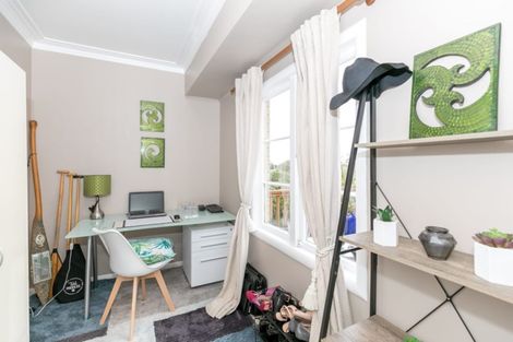 Photo of property in 7 Holden Avenue, Forest Lake, Hamilton, 3200