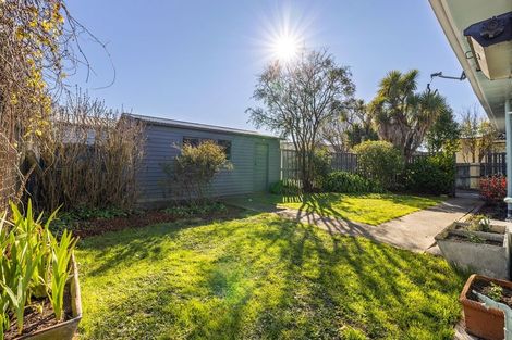 Photo of property in 65 Coopers Road, Dallington, Christchurch, 8061