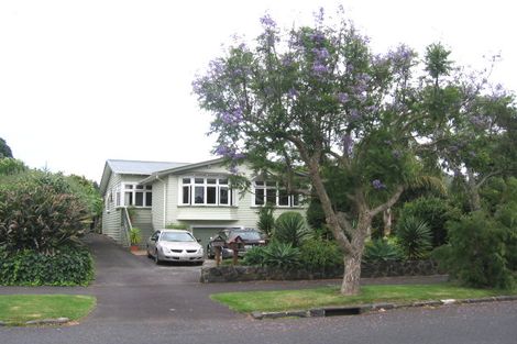Photo of property in 28a Marsden Avenue, Mount Eden, Auckland, 1024