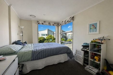 Photo of property in 11 Walter Merton Road, Hobsonville, Auckland, 0616