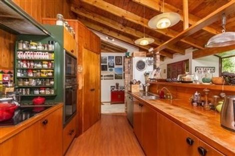 Photo of property in 43 Penzance Road, Mairangi Bay, Auckland, 0630