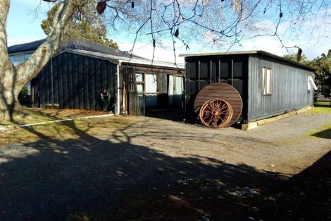 Photo of property in 121 Durrant Drive, Whangamata, 3620