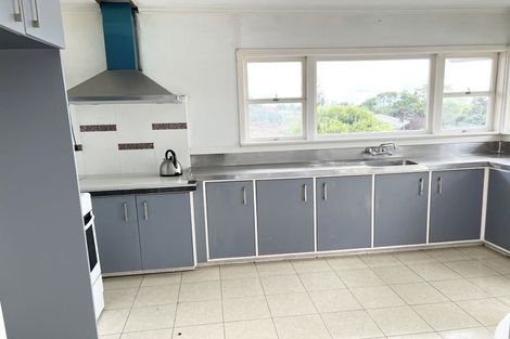 Photo of property in 3179 Great North Road, New Lynn, Auckland, 0600