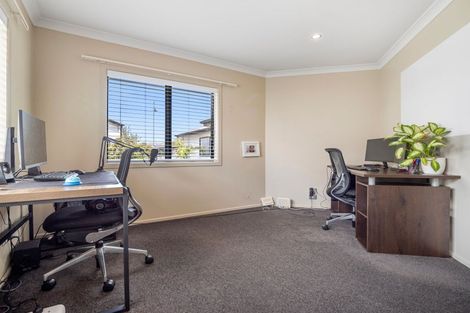 Photo of property in 22 Winslow Court, Huntington, Hamilton, 3210