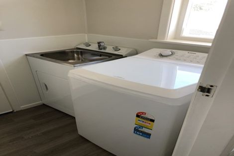 Photo of property in 44 Carrington Avenue, Hillcrest, Hamilton, 3216