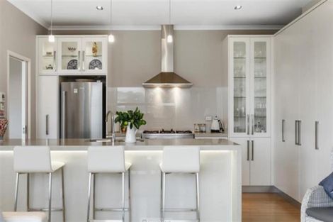 Photo of property in 36 Penzance Road, Mairangi Bay, Auckland, 0630