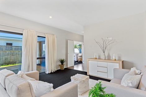 Photo of property in 46 Spinifex Street, Papamoa Beach, Papamoa, 3118