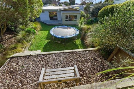 Photo of property in 108 Alexander Road, Raumati Beach, Paraparaumu, 5032