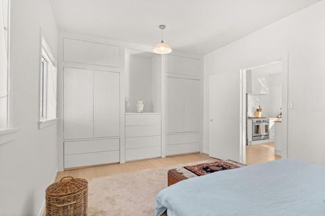 Photo of property in 2 Naples Street, Martinborough, 5711