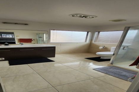 Photo of property in 11 Heidi Crescent, Flat Bush, Auckland, 2016