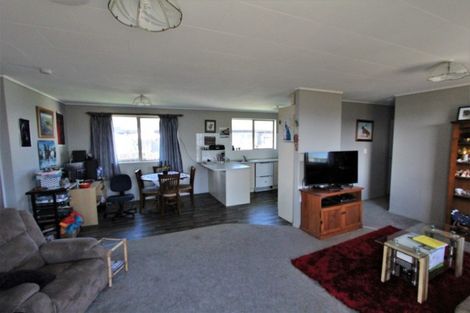 Photo of property in 14 Bedford Place, Tokoroa, 3420