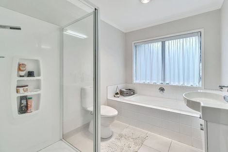 Photo of property in 25c Beatrix Street, Avondale, Auckland, 1026
