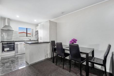 Photo of property in 3/80 Marne Road, Papakura, 2110