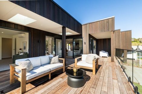 Photo of property in 17 Taruna Place, Havelock North, 4130