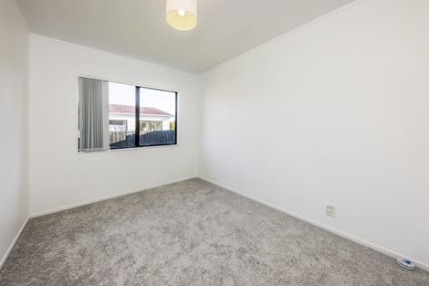 Photo of property in 2/30 Gloucester Road, Manurewa, Auckland, 2102