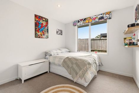 Photo of property in 11 Coutts Street, Papamoa Beach, Papamoa, 3118