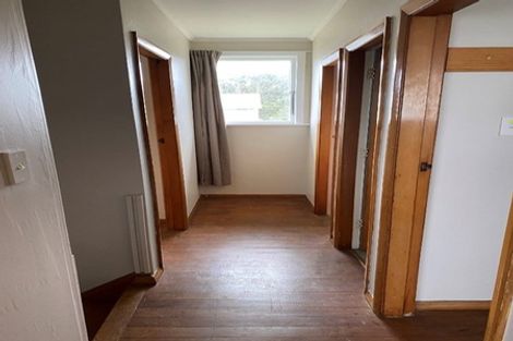 Photo of property in 42-44 Cheshire Street, Cannons Creek, Porirua, 5024