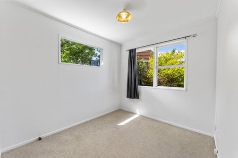 Photo of property in 29 Oakleigh Street, Maungaraki, Lower Hutt, 5010