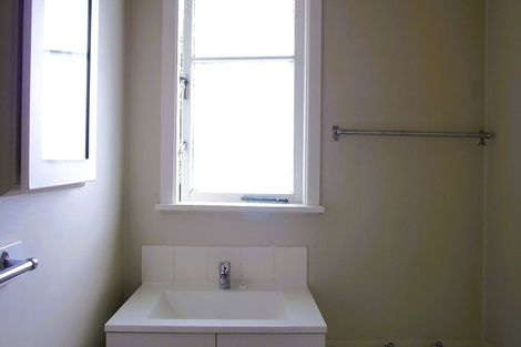 Photo of property in 36 Kettle Avenue, Awapuni, Palmerston North, 4412