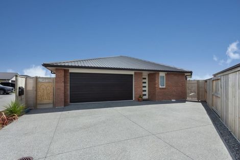 Photo of property in 20 Fuller Street, Papamoa Beach, Papamoa, 3118