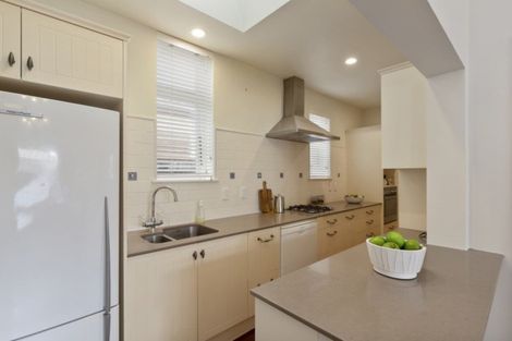 Photo of property in 2 Pilmuir Street, Hutt Central, Lower Hutt, 5010