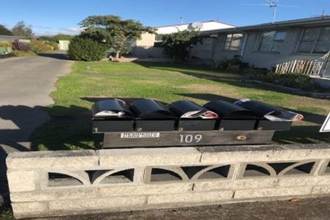 Photo of property in 5/109 Middlepark Road, Sockburn, Christchurch, 8042