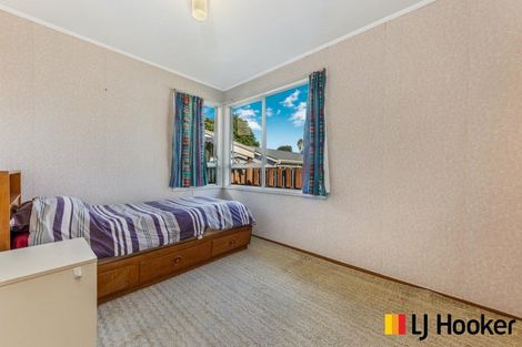 Photo of property in 22 Adel Place, Weymouth, Auckland, 2103