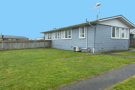 Photo of property in 65a Hinemoa Street, Levin, 5510