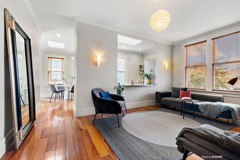 Photo of property in 38 Todman Street, Brooklyn, Wellington, 6021