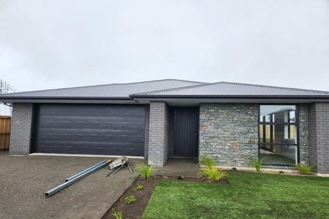Photo of property in 6 Edgar Way, Rolleston, 7614