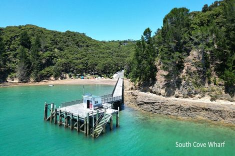Photo of property in 17 Woods Ridge Road, Kawau Island, 0920