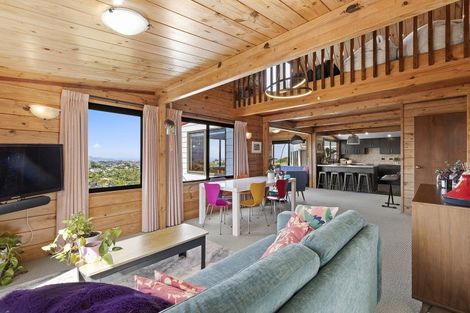 Photo of property in 16 Virginia Grove, Brooklyn, Wellington, 6021