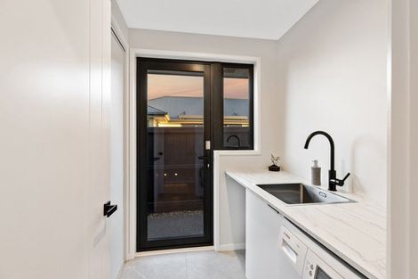 Photo of property in 27 Pentecost Road, Rangiora, 7400