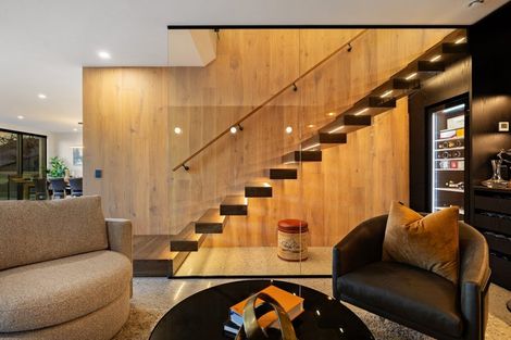 Photo of property in 10 Limerick Lane, Queenstown, 9300