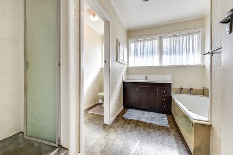 Photo of property in 9 Roseburg Street, Fairfield, Hamilton, 3214