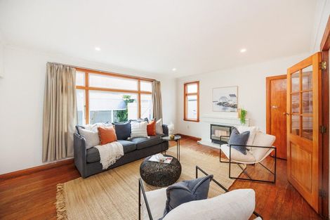 Photo of property in 7 Hobson Place, Takaro, Palmerston North, 4412