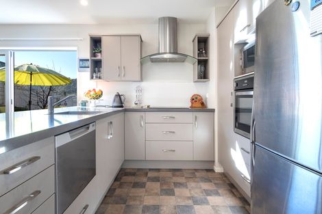 Photo of property in 39 Scoria Close, Pyes Pa, Tauranga, 3112