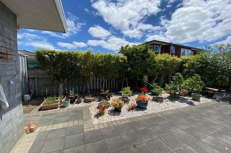 Photo of property in 1/22 Steeple Rise, Pakuranga, Auckland, 2010