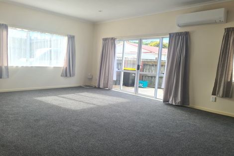 Photo of property in 24 Rex Street, Miramar, Wellington, 6022