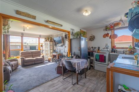 Photo of property in 15 Mcquarrie Street, Kingswell, Invercargill, 9812