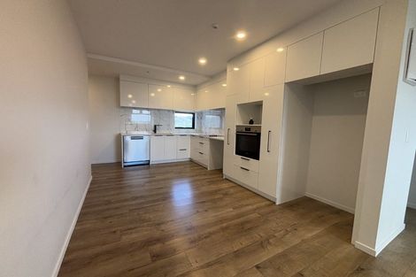 Photo of property in 201/1a Kings Road, Mount Roskill, Auckland, 1041